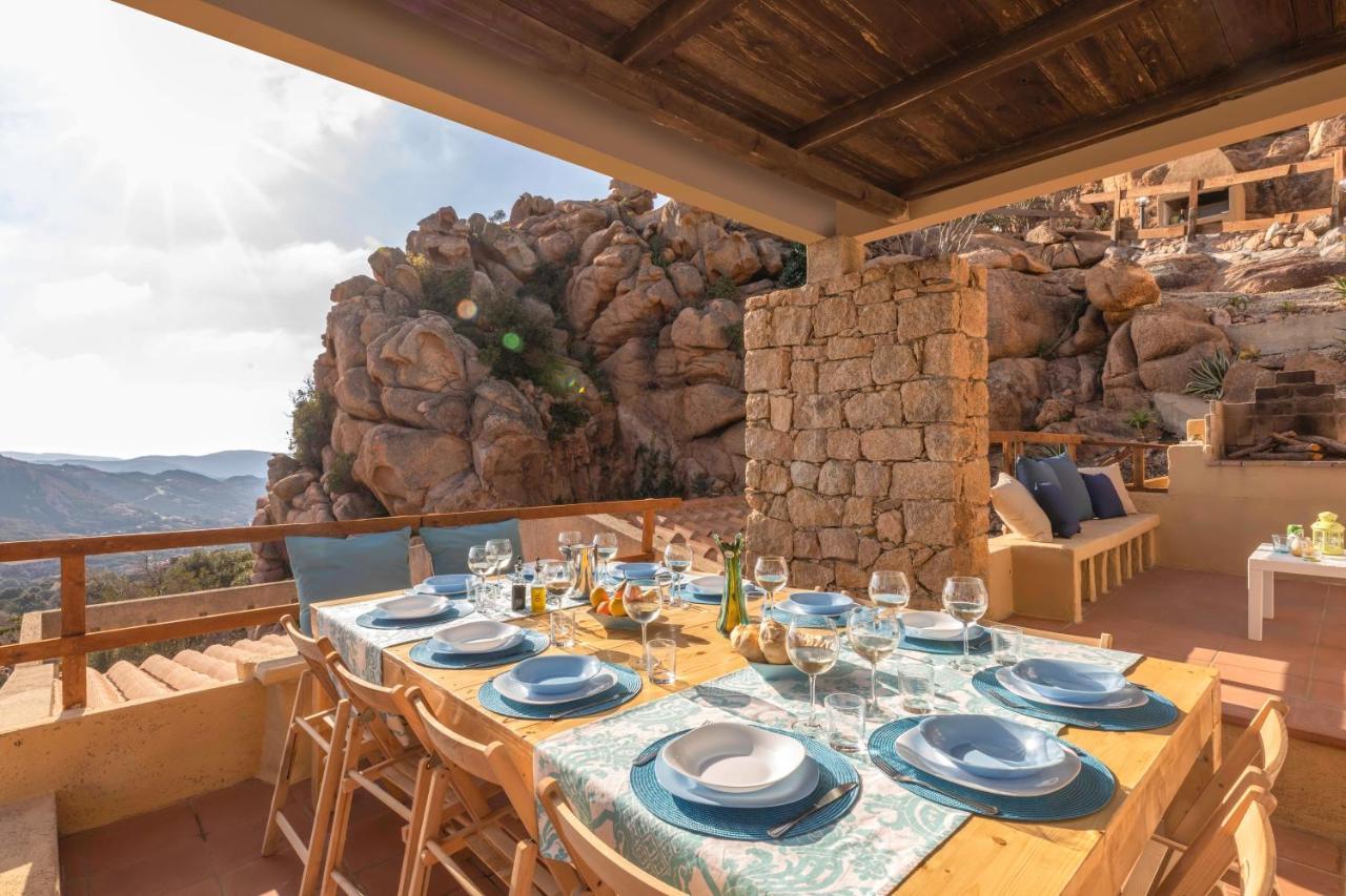 Villa Esmeralda - Free Wifi - With Swimming Pool Costa Paradiso Bagian luar foto